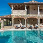 With Private Pool In Paradise - Villa