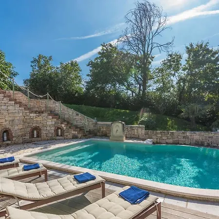 With Private Pool In Paradise - * Barat (Rovinj)