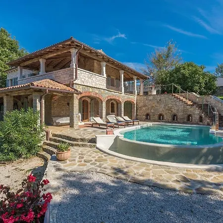 With Private Pool In Paradise - Villa Barat (Rovinj)